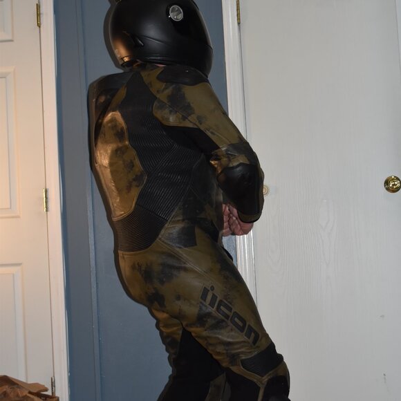 Icon Hypersport Battlescar leather motorcycle 🏍 suit size US 46/ EURO56 - Picture 13 of 16